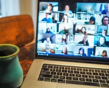 Online Kurslarla Yeteneğinizi Paraya Dönüştürün! 2 online-kurs-egitim-dolar-kazan